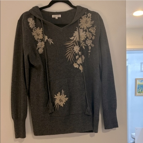 Cashmere Johnny Was Hoodie with Floral Embroidery - Picture 5 of 9